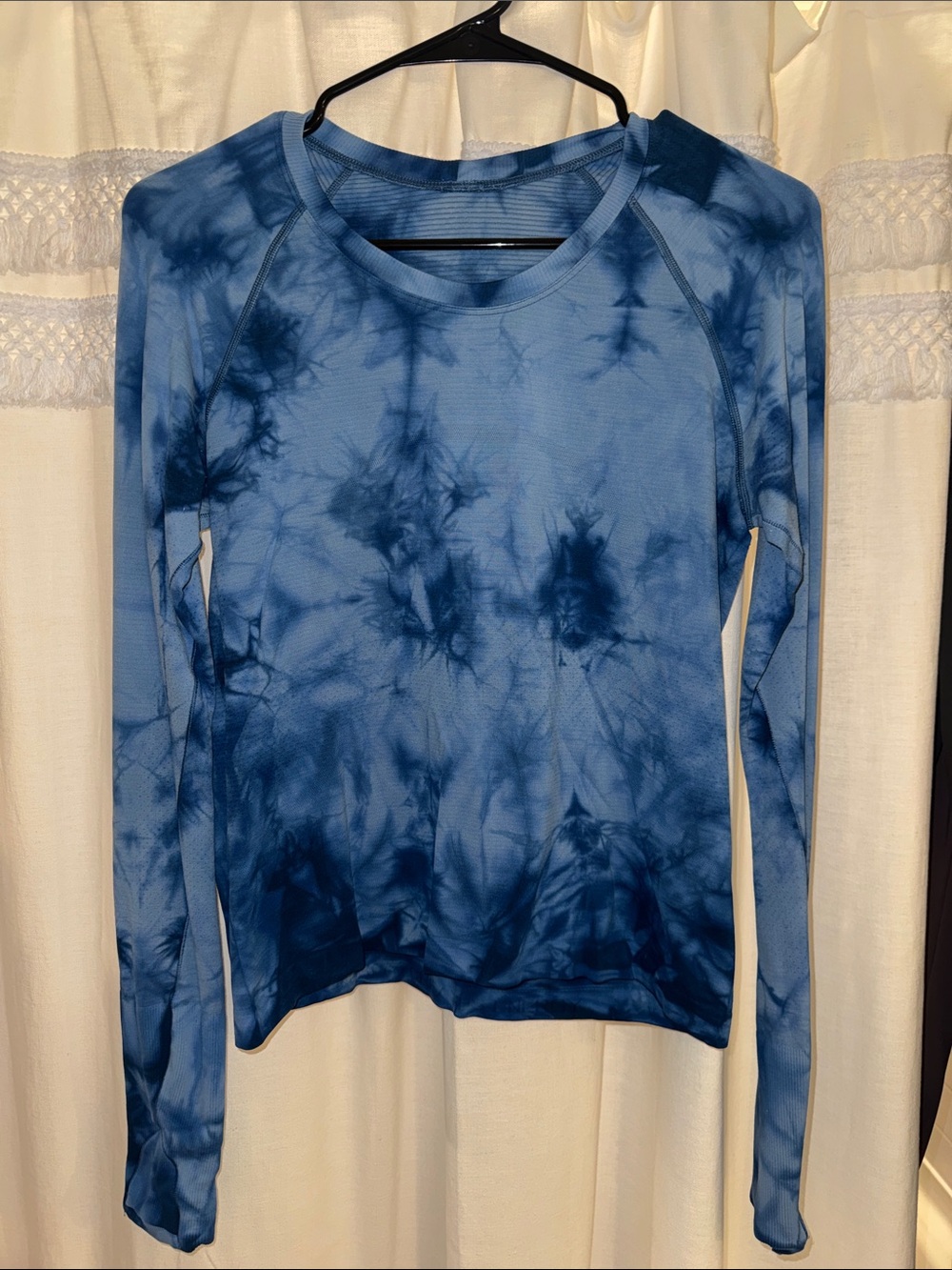 lululemon athletica Blue Tie-Dye Long Sleeve Shirt